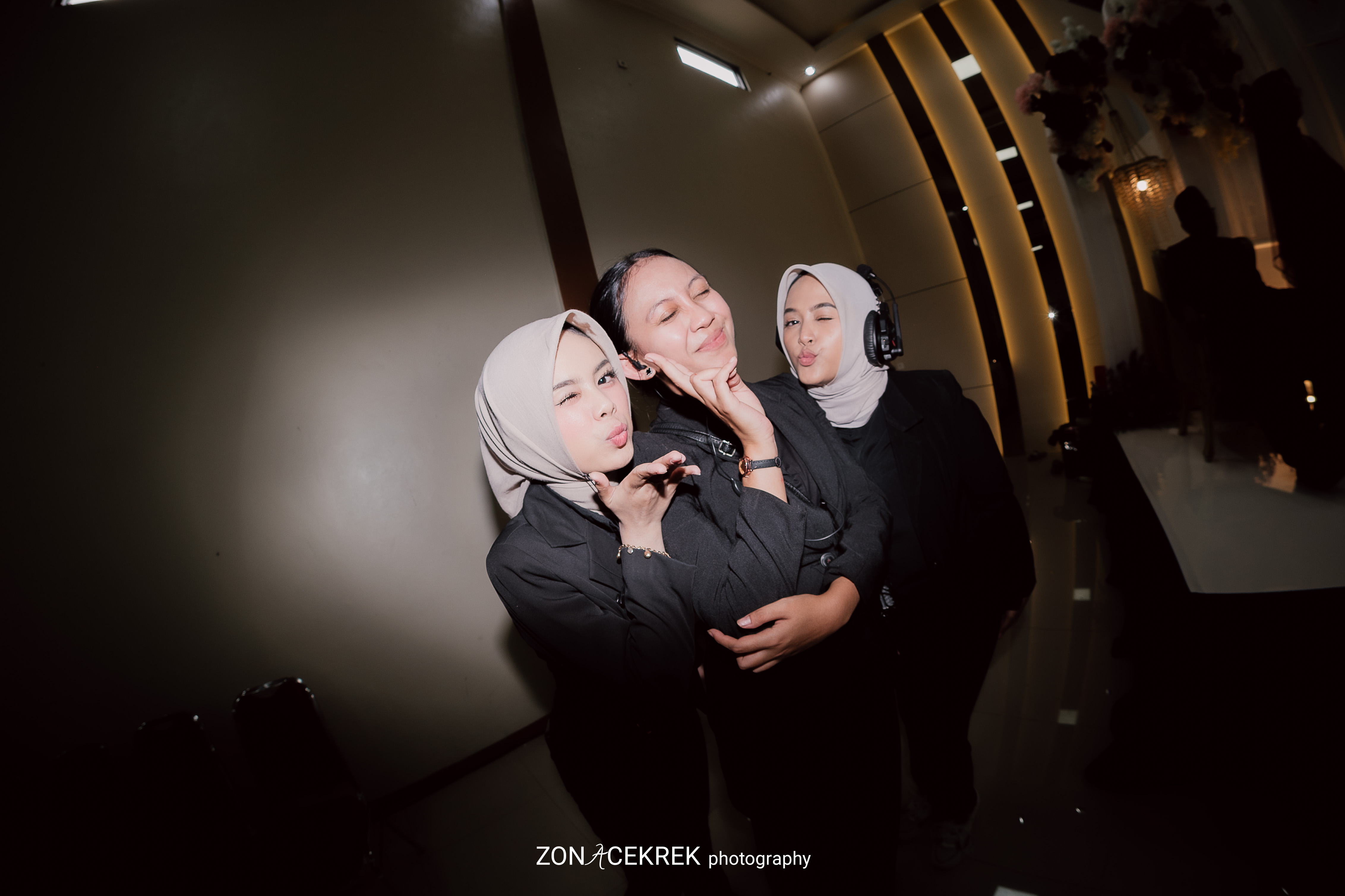 PACKAGE INTIMATE / ENGAGEMENT (3 Kru WO)